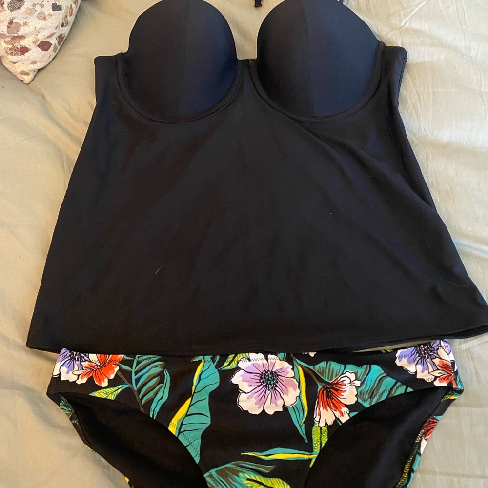 Black and Tropical Tankini